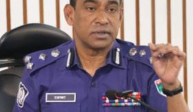 খুলনা বিভাগে আলোচনার কেন্দ্রবিন্দু ডিআইজি রেজাউল হক, অপপ্রচার নিয়ে প্রশ্ন